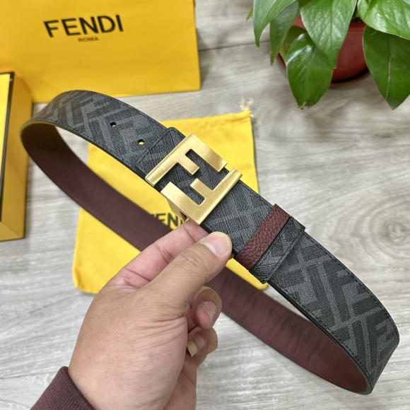 Fendi-Belts