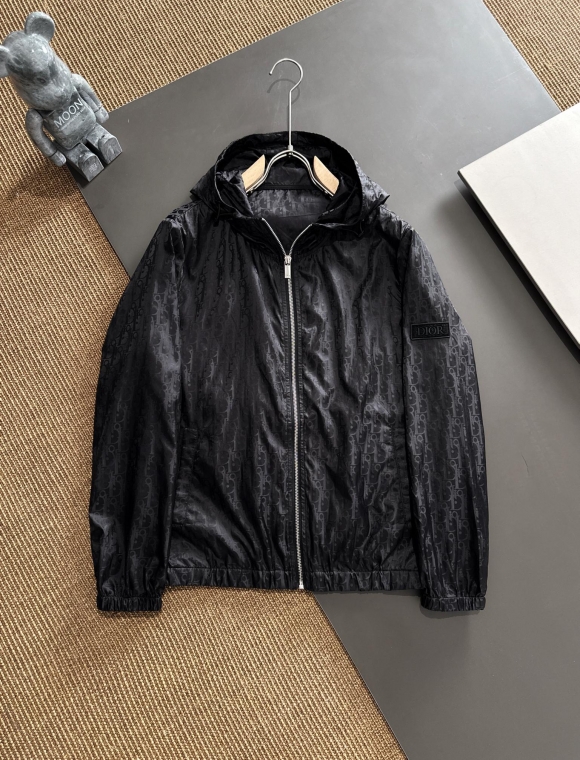 Hoodies & Sweatshirts Hoodies & Sweatshirts