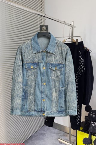 Coats & Jackets Coats & Jackets