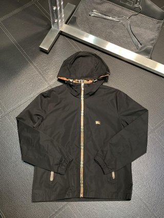 Hoodies & Sweatshirts Hoodies & Sweatshirts