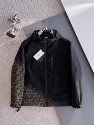 Hoodies & Sweatshirts Hoodies & Sweatshirts