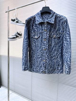 Coats & Jackets Coats & Jackets