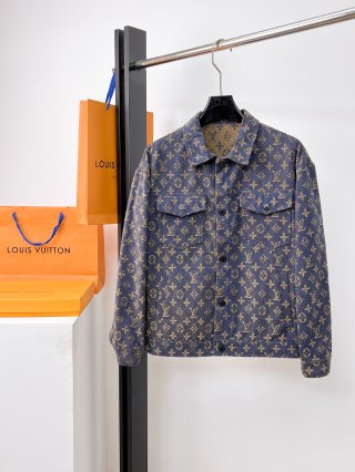 Coats & Jackets Coats & Jackets