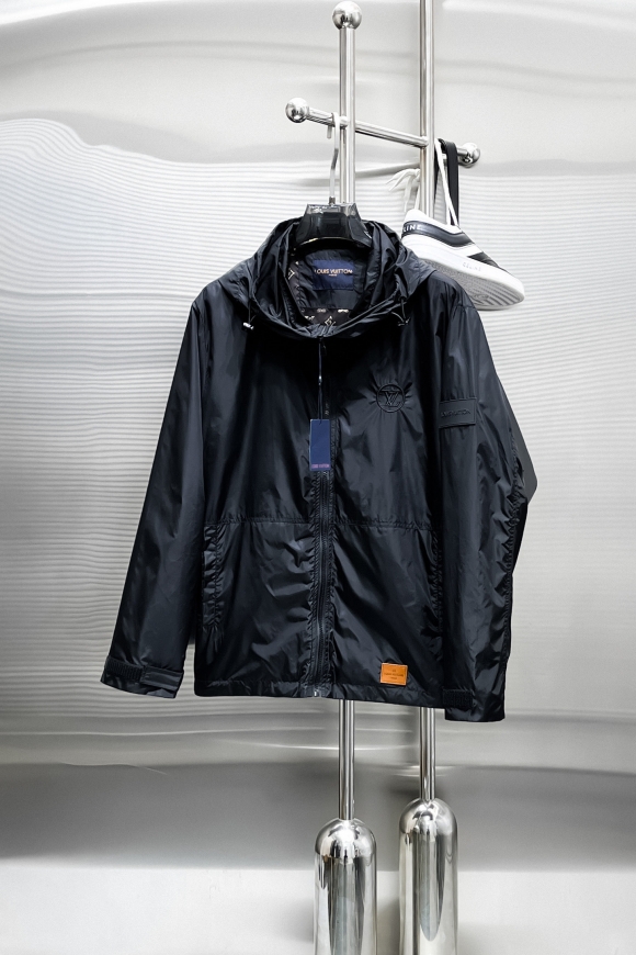 Coats & Jackets Coats & Jackets