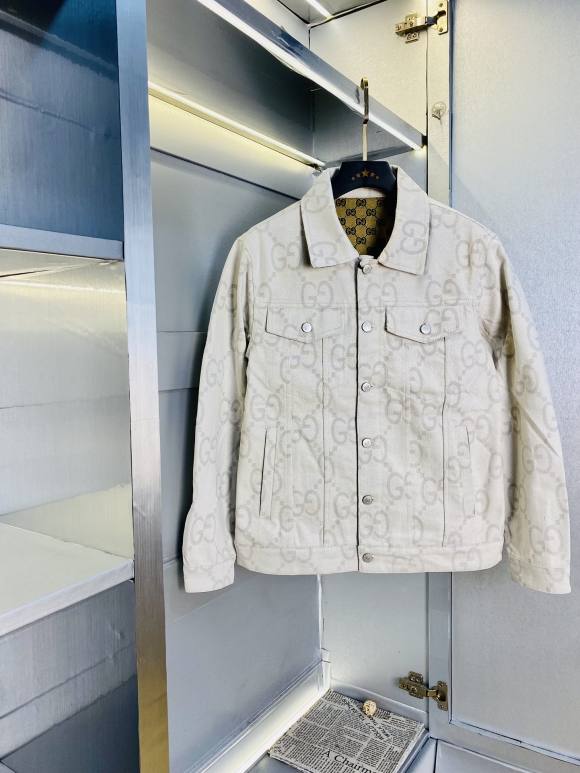 Coats & Jackets Coats & Jackets