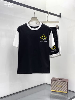 Leisure suit Leisure suit