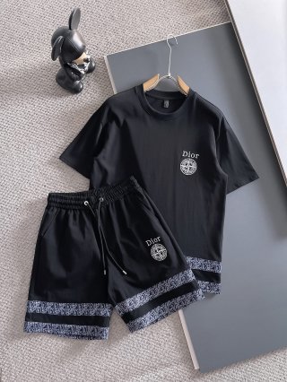 Leisure suit Leisure suit