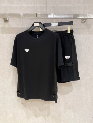 Leisure suit Leisure suit