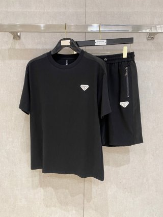 Leisure suit Leisure suit