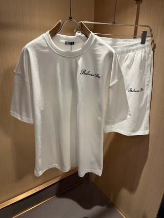 Leisure suit Leisure suit