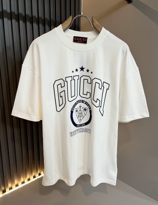 Leisure suit Leisure suit