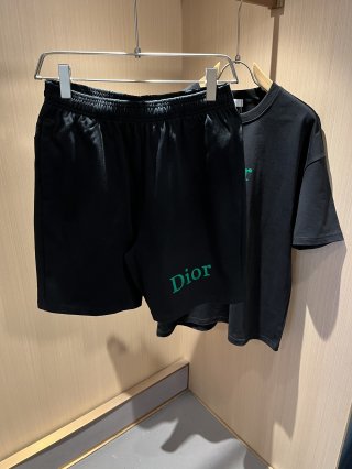 Leisure suit Leisure suit