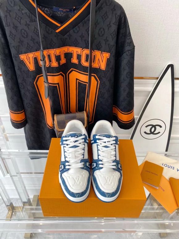 Womens shoes collection