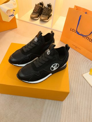 LVShoes