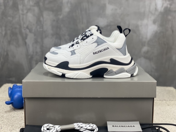 BalenciagaSHOES