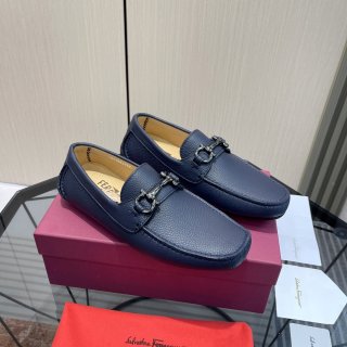 FerragamoSHOES