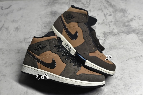AirJordan1MidSHOES