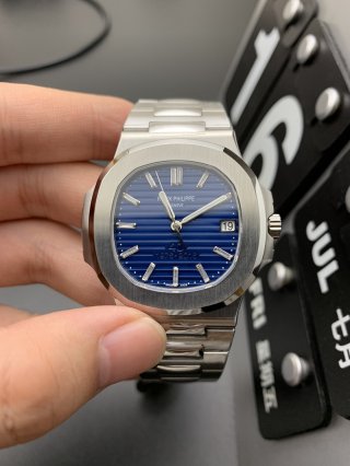 PATEK PHILIPPE