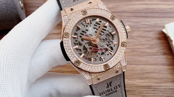 Hublot