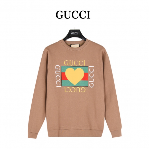 Hoodies & Sweatshirts