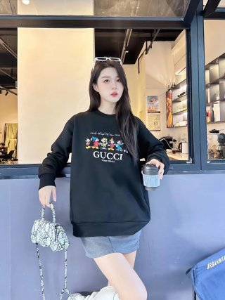 Hoodies & Sweatshirts Hoodies & Sweatshirts