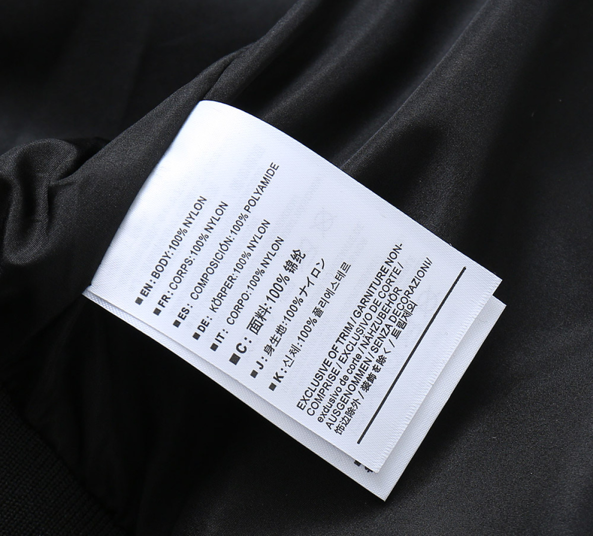 Hoodies & Sweatshirts