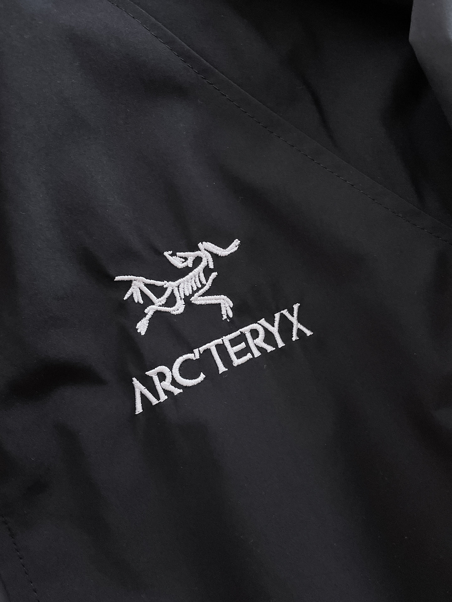 Hoodies & Sweatshirts