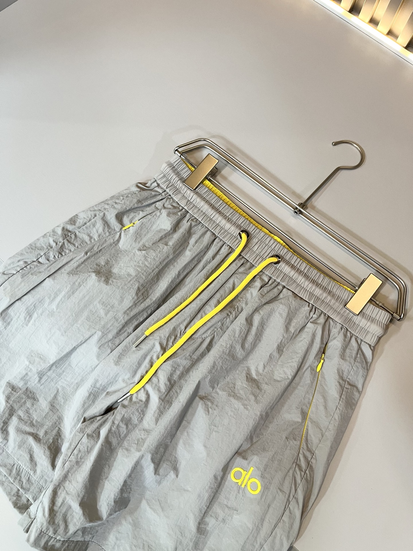 Hoodies & Sweatshirts