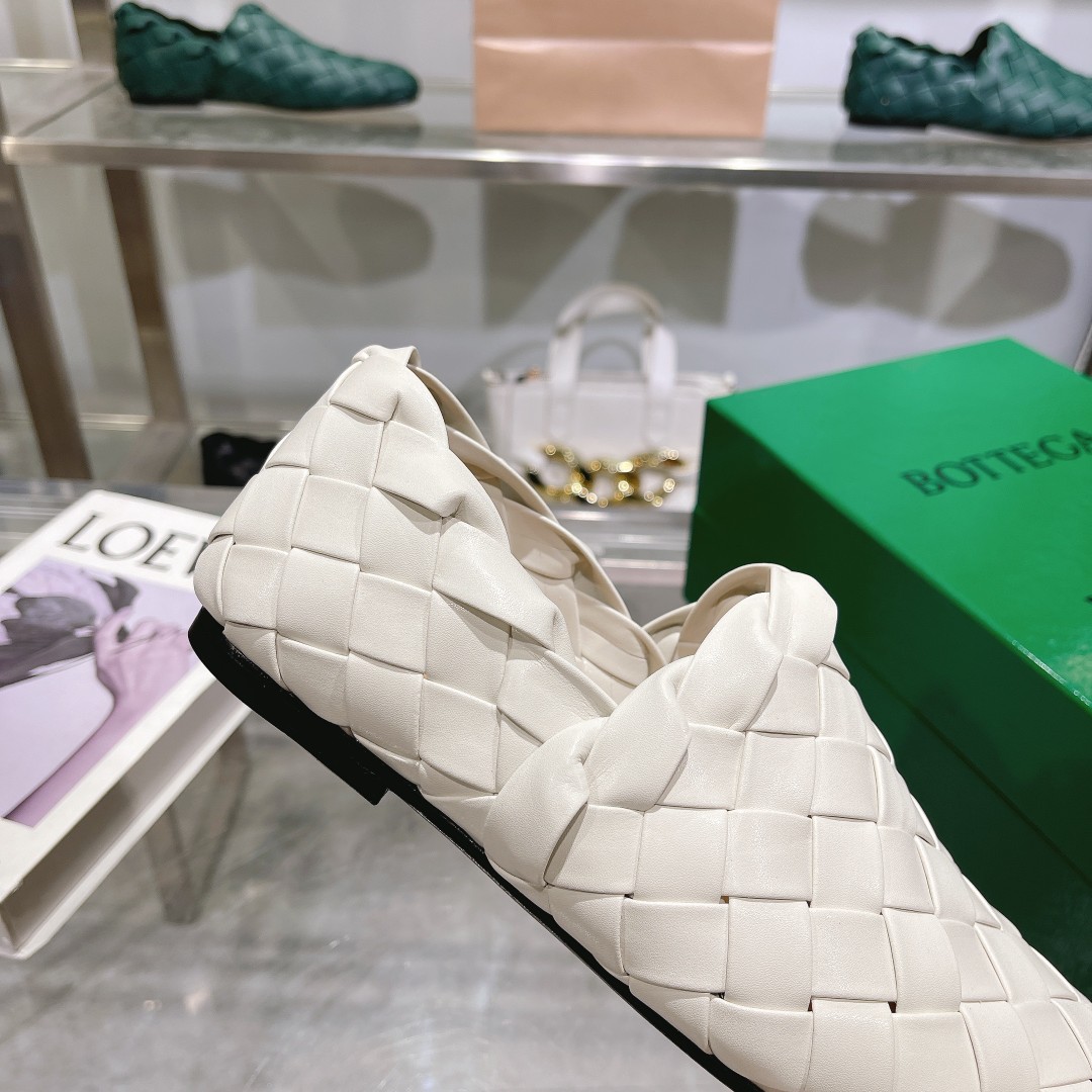 Womens shoes collection