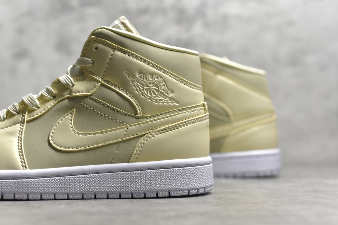 AirJordan1MidSHOES