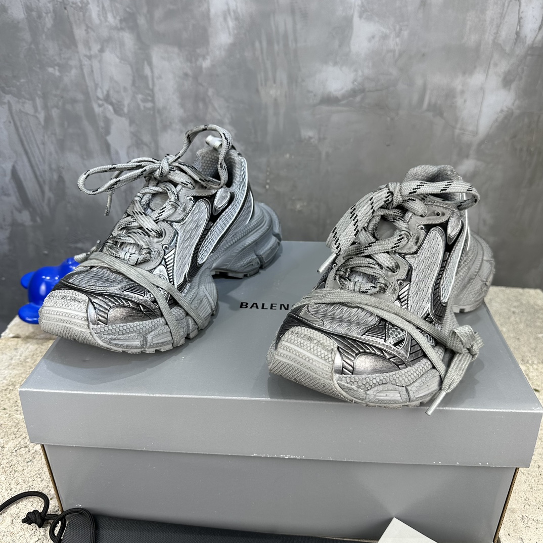 BalenciagaSHOES