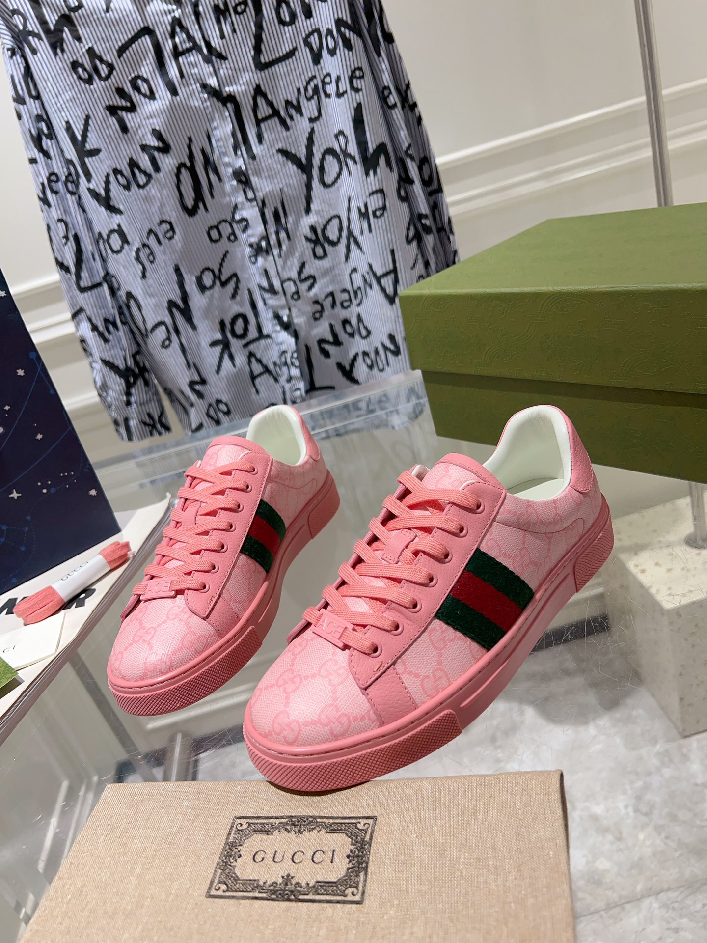 GucciShoes