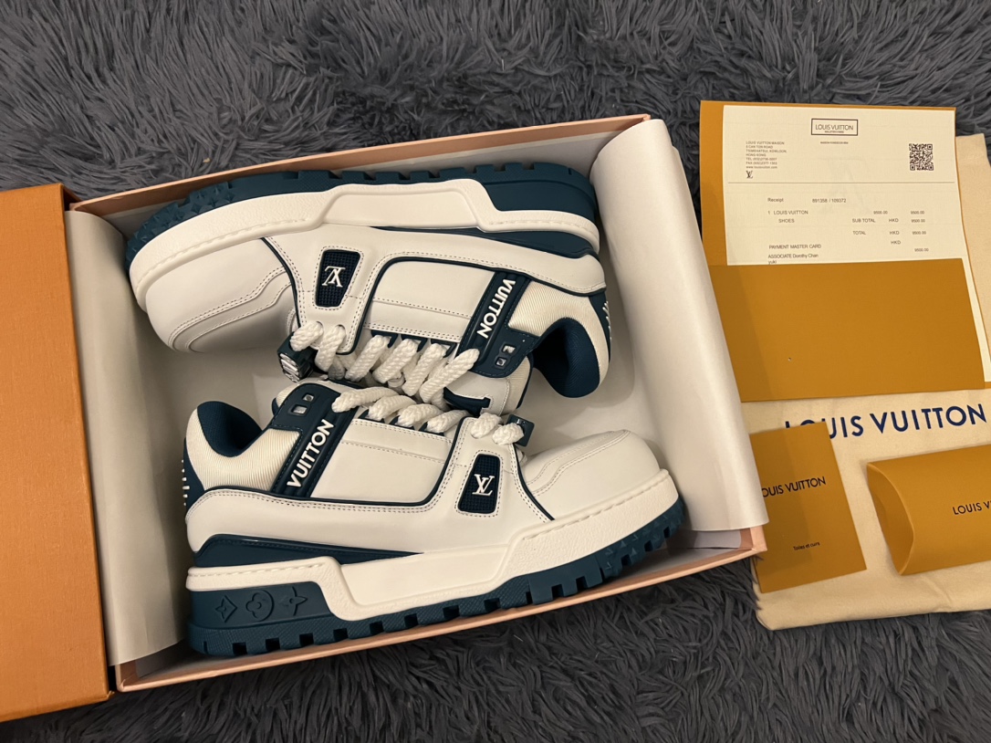 Womens shoes collection