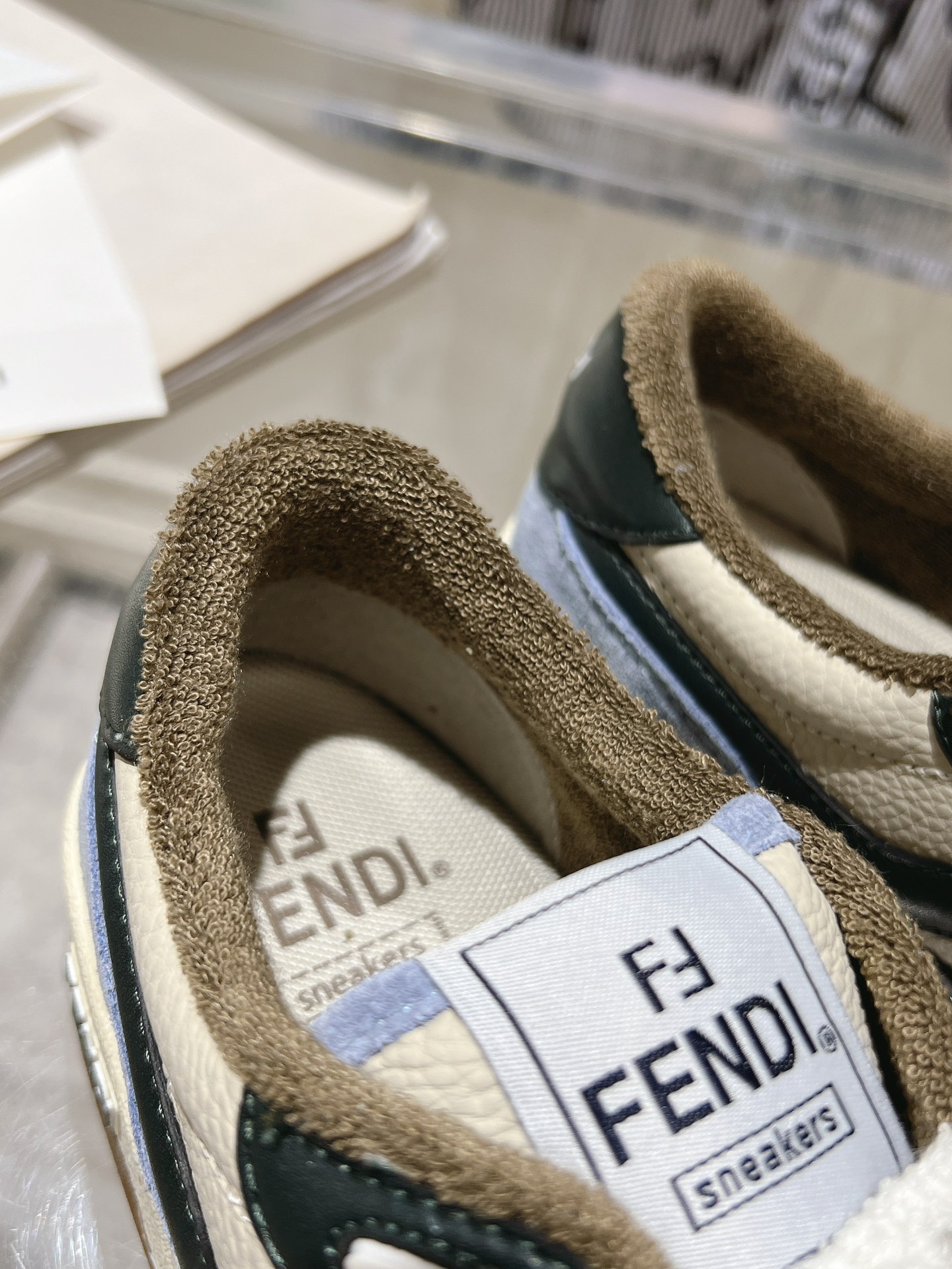 FendiSHOES