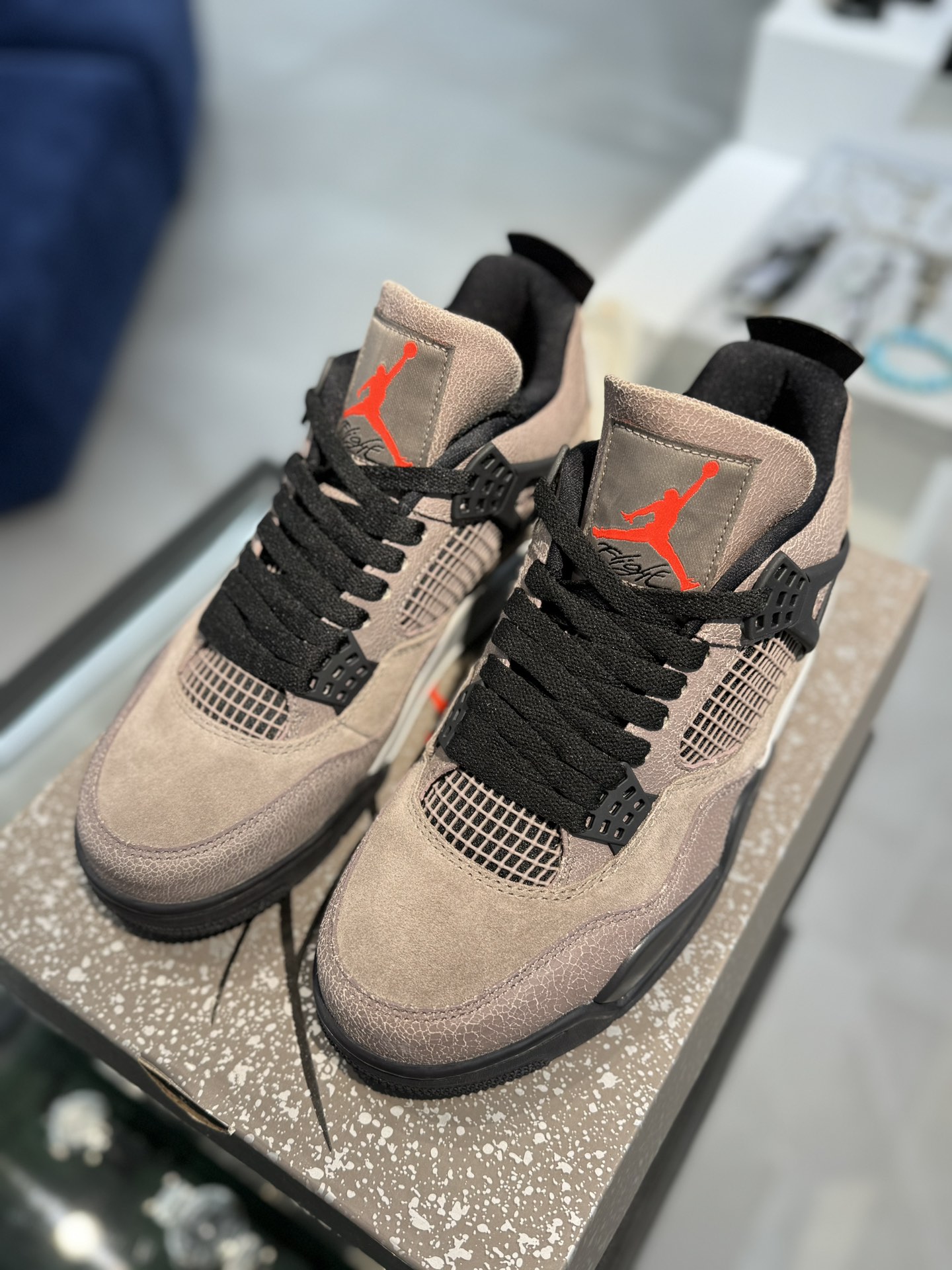 AirJordan4SHOES