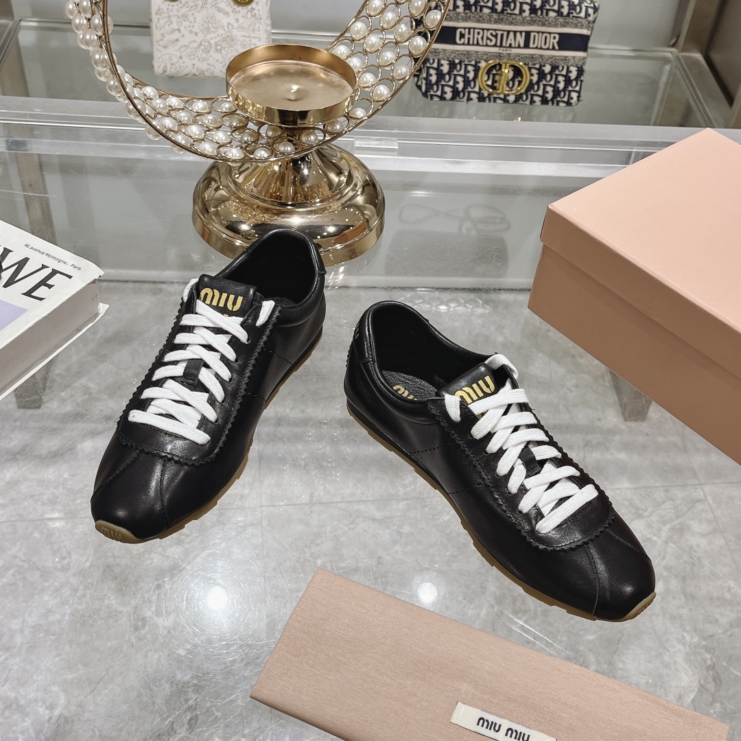 Womens shoes collection