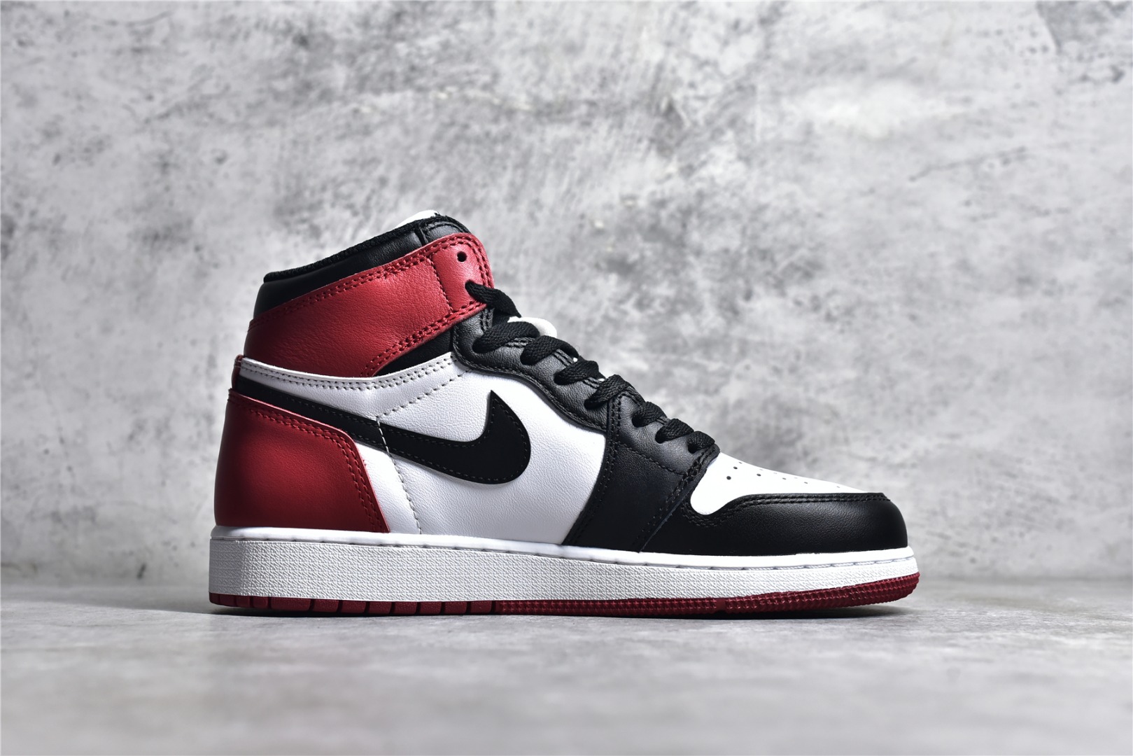 AirJordan1HighSHOES